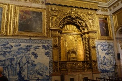 eglise-avec-azulejos